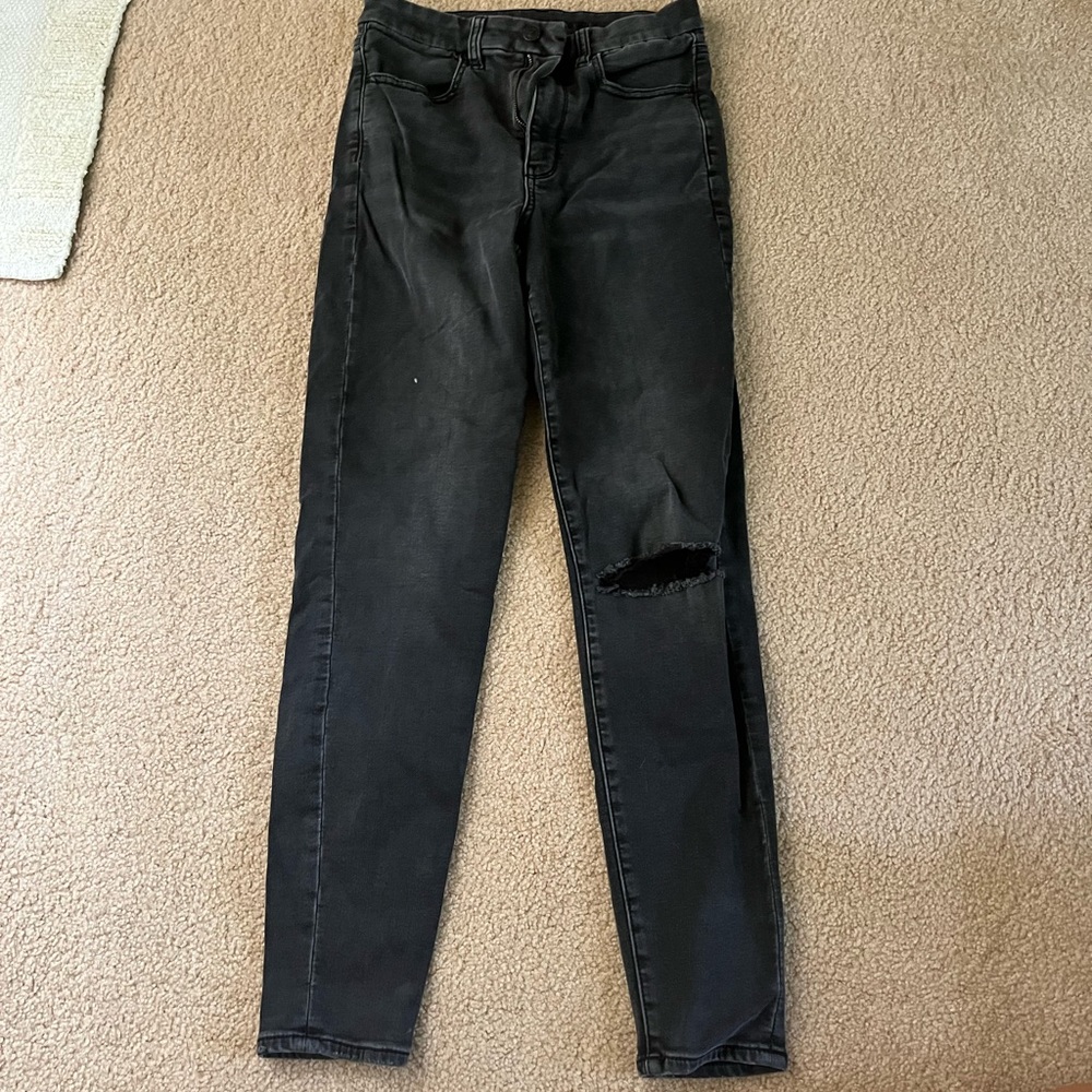 American Eagle Black Skinny Stretch Jean size 6